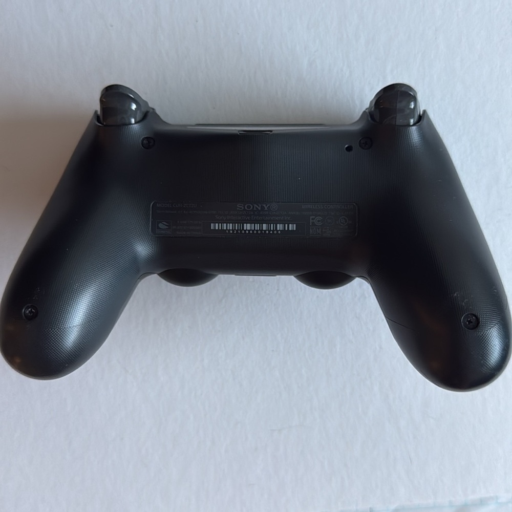 Xbox controller - Picture 2 of 3